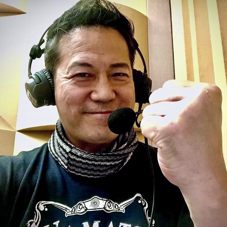 他認為此做法有好處,可平均分配資源,但感嘆現實與理想有差距。