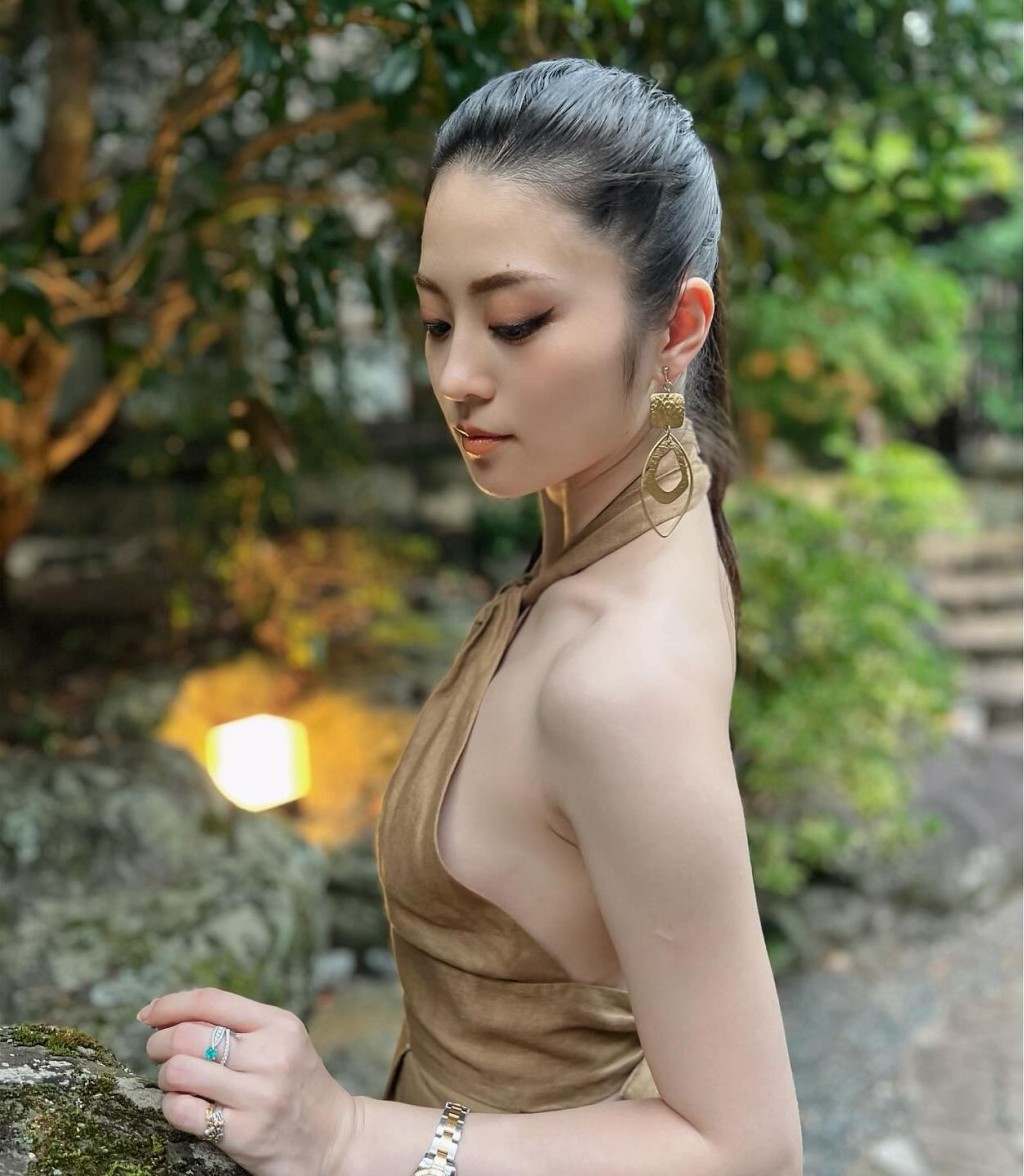 藤本露娜的個人照片