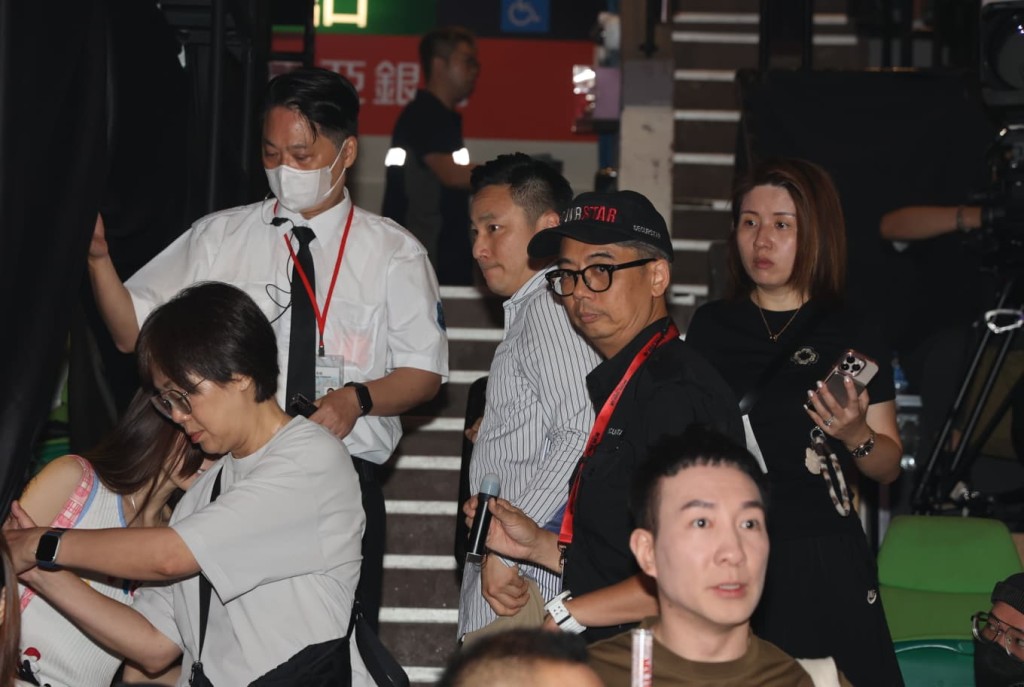 藝人崔建邦亦有到場欣賞古天樂的演唱會。