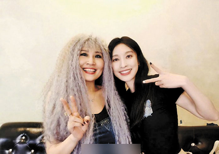 歌手張薔公開力挺張儷。網上圖片