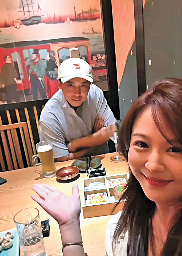 李金銘李佳航聚餐。網上圖片