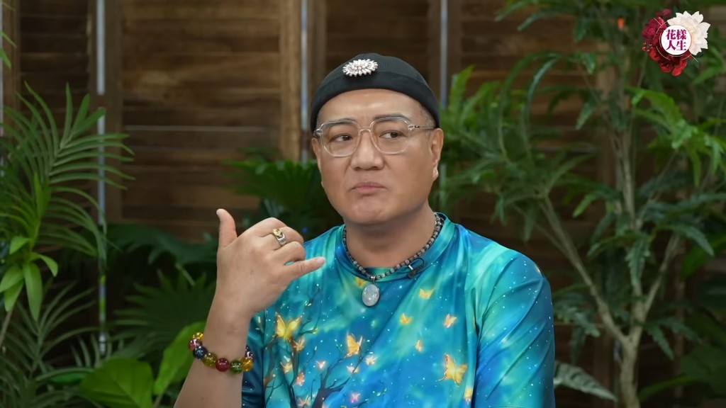 魯振順談及陷入人生低谷時,曾一度自殘。
