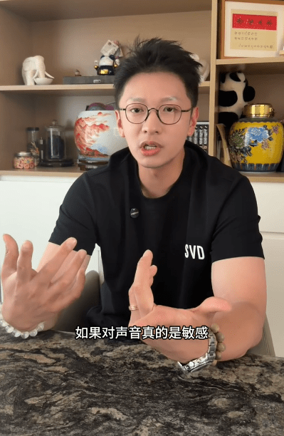 高鈞賢曾表示,若鄰居不接受正常家居聲音,可考慮搬到別墅。
