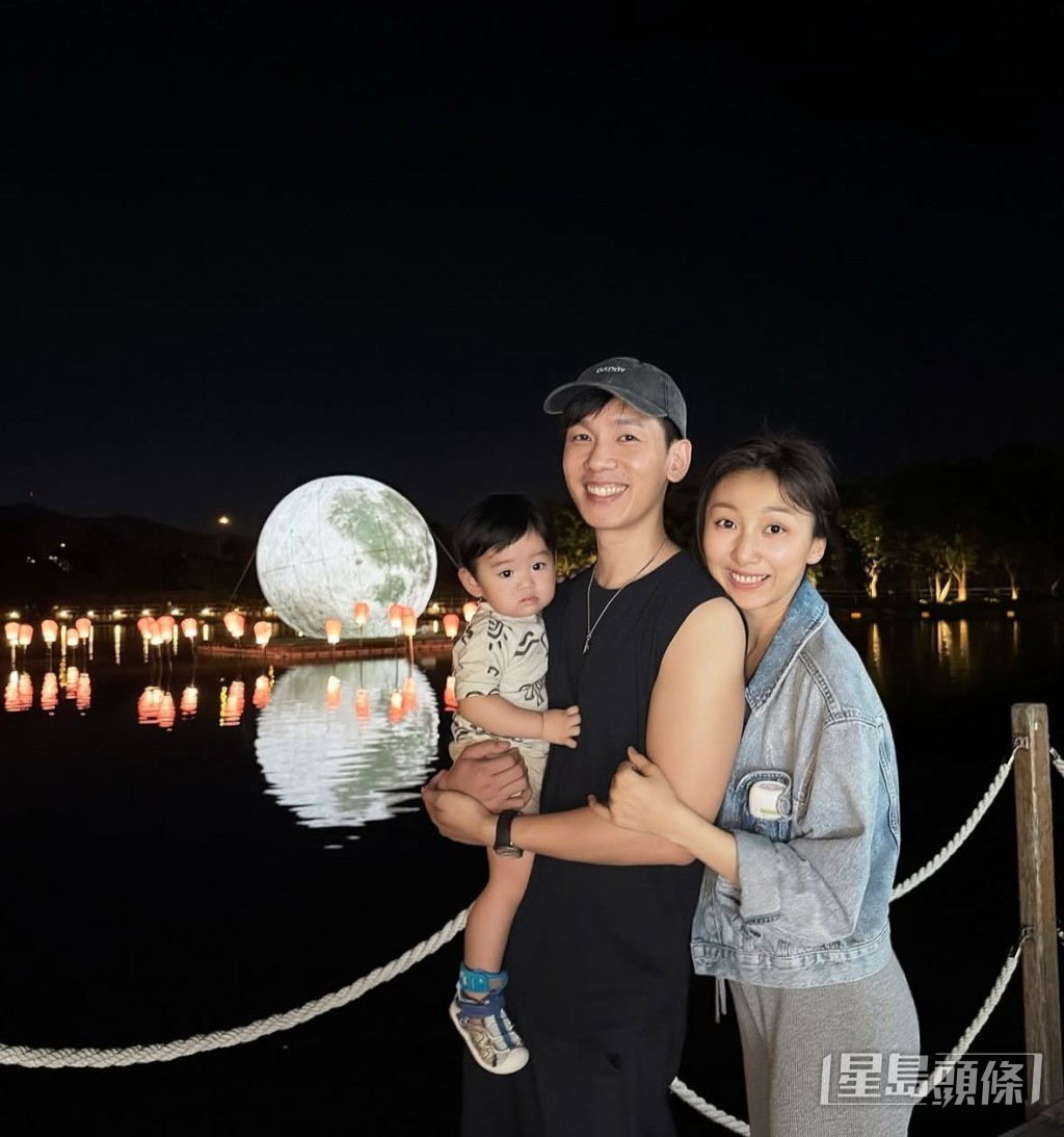 林奕匡與太太李靄璣組織幸福家庭。