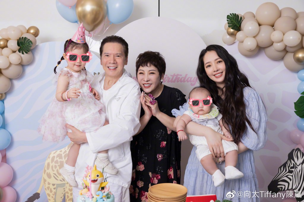 有指向太對媳婦郭碧婷寵愛有加。