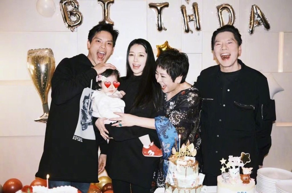 郭碧婷誕下第一胎女兒後,傳出獲向太贈送北京及台北的豪宅。