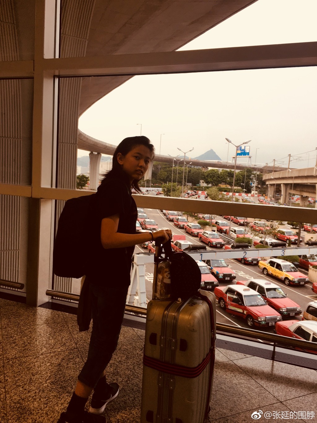 張錦程與張延的女兒已經出國留學。