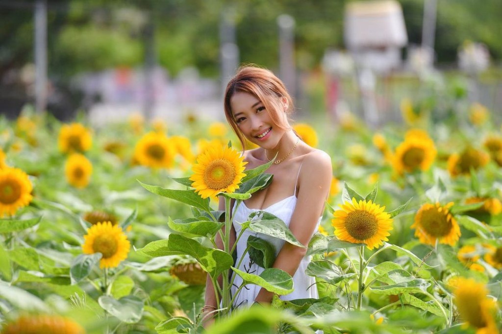 龐卓欣近年轉型成為KOL。
