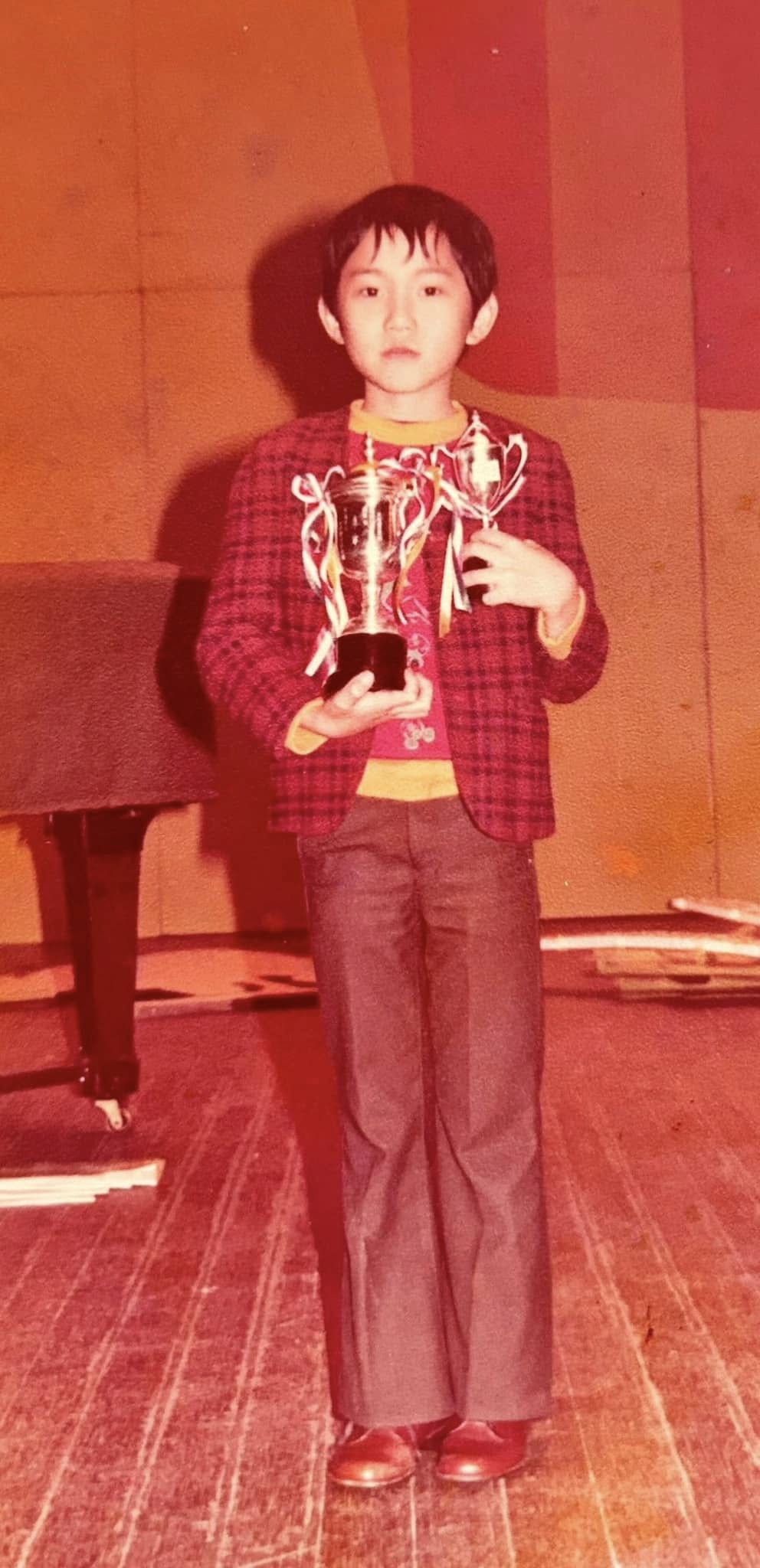 周國豐曾獲得不少獎項。