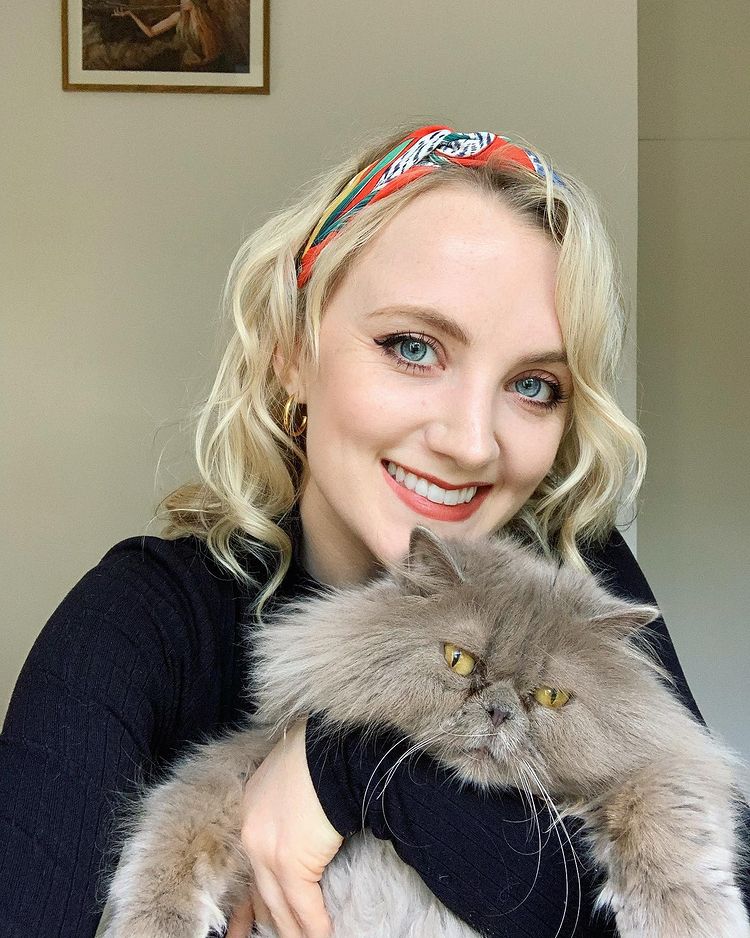 現年35歲的Evanna Lynch。