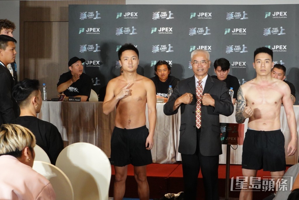 鍾培生熱愛拳擊與電競運動。
