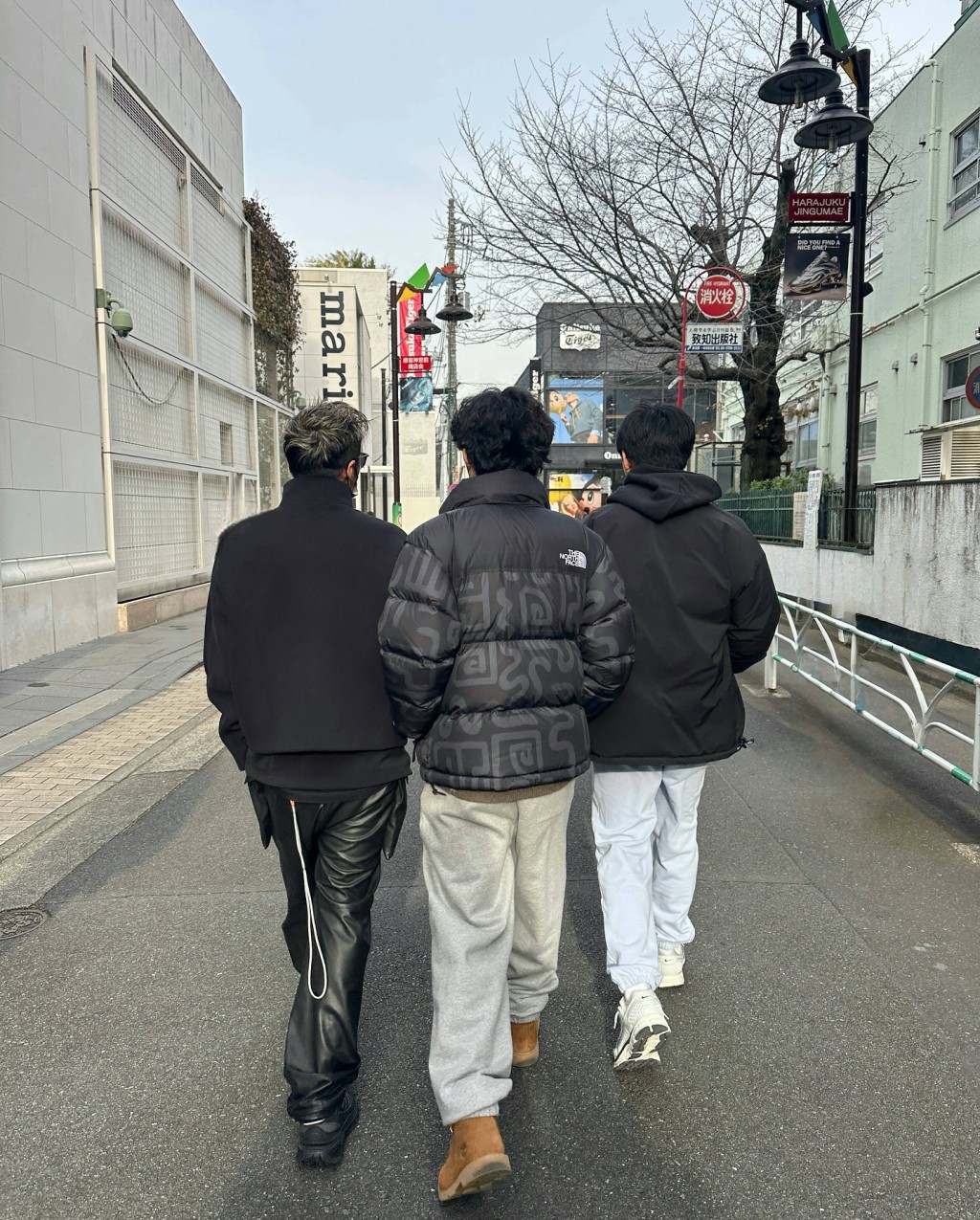 謝霆鋒兩名兒子的身高似乎已超越父親。