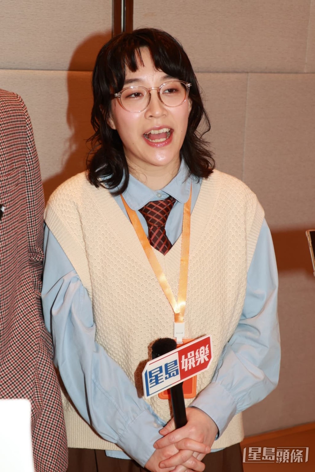 黃正宜被周刊報道指年賺500萬,被稱為「廣播道富婆」。