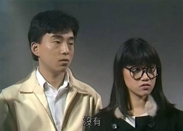 她與呂方亦有過合作。