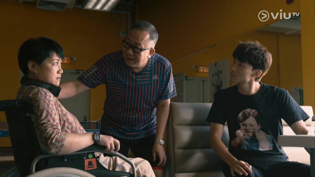 導演羅永昌在劇中與陳安瑩有對手戲。