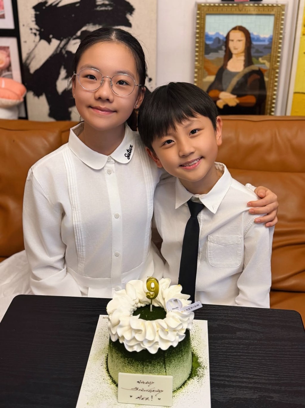 譚俊彥太太任祉妍分享子女的合照。