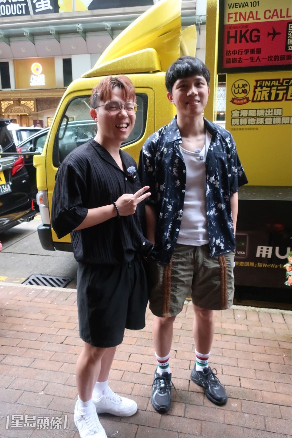 今日(8月27日),JFFT 的良少和米爺在旺角出席商業活動。