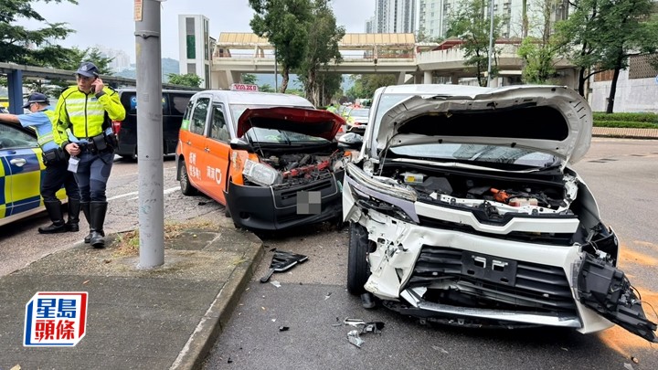 荃灣海安路兩車迎頭相撞 四人受傷送院