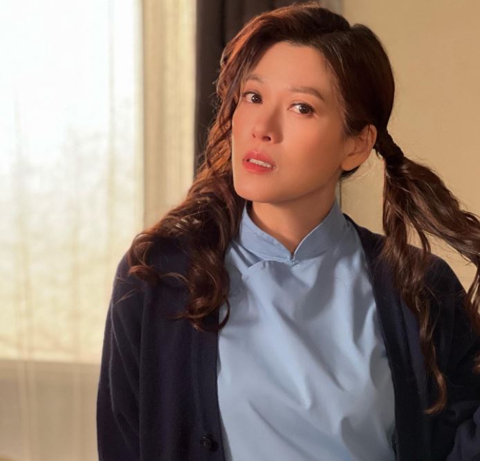 她早期多擔當妓女、情婦等不起眼的配角或閒角。