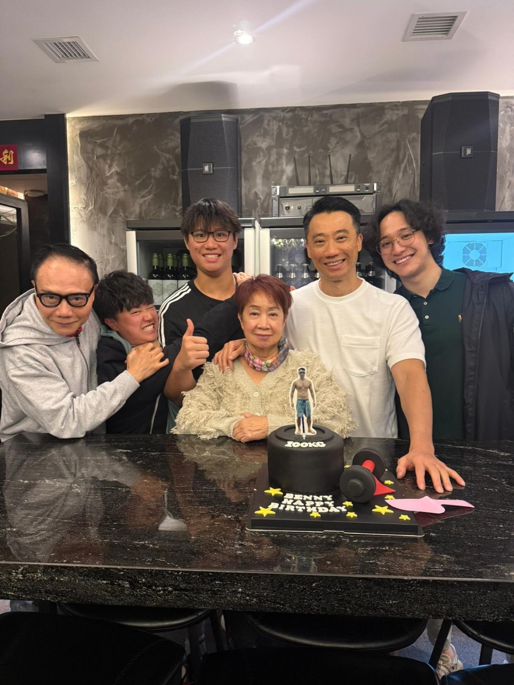 去年楊振源生日時，當時的女友陳庭欣已沒有出現。