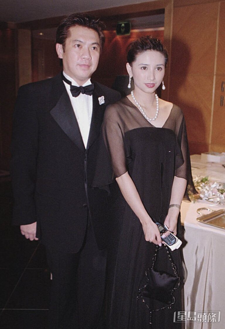 吳婉芳三子女韓國合體遊 兄弟紋身顯默契 胡智同公開向妻示愛