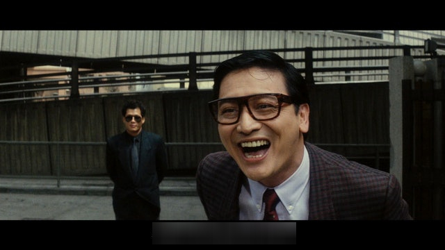 曹查理在憑《警察故事》走紅後,隨即接拍多部「愛情動作片」。