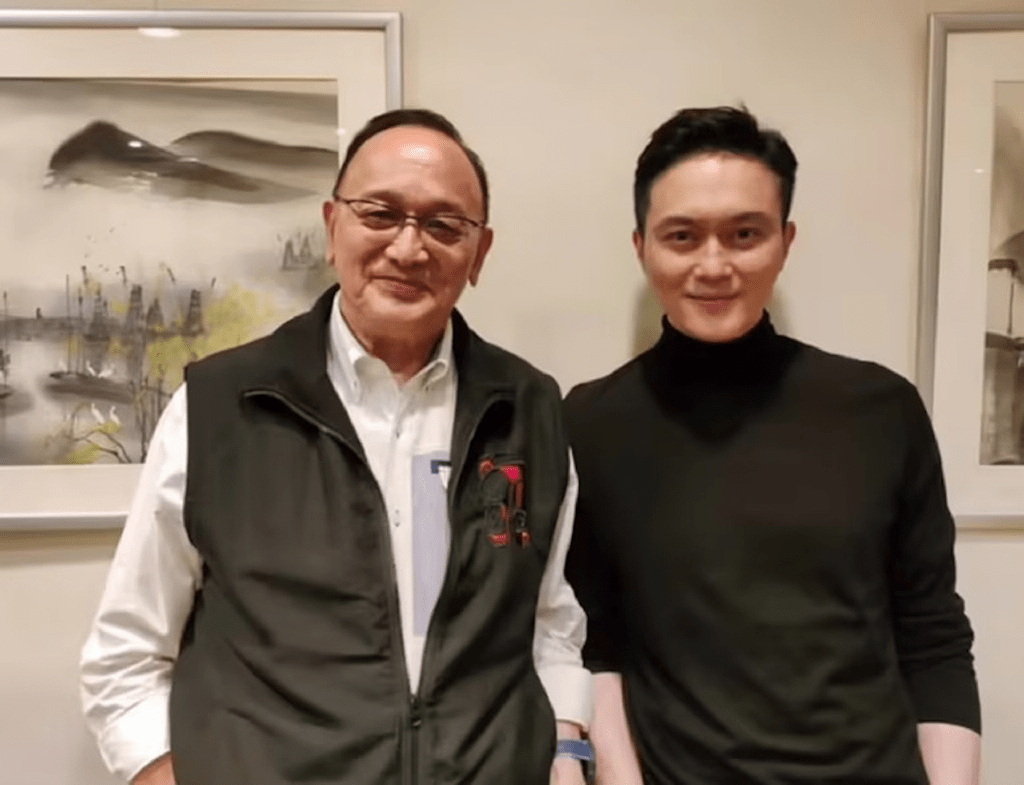 曹查理提到,姪兒張智霖近年對演藝事業似乎有點意興闌珊。