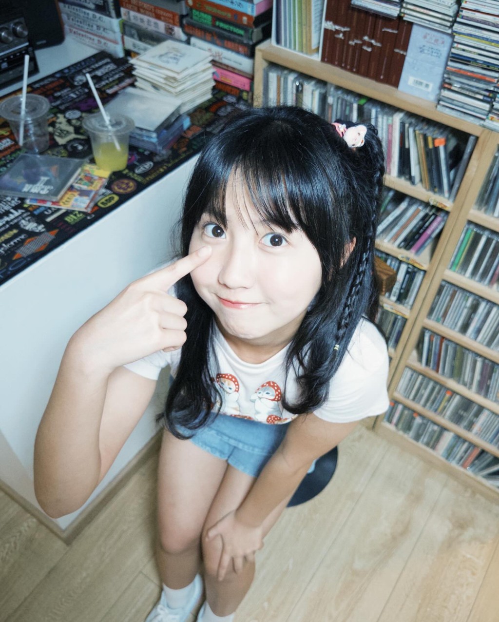 楊鎧凝今年已經17歲。