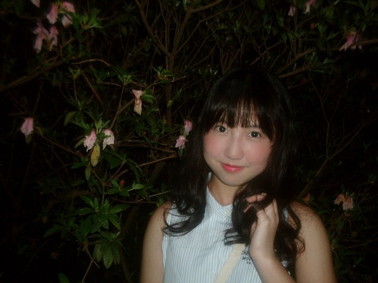 她分享擇偶條件,希望對方靚仔、有活力、身高170cm以上且脾氣好。