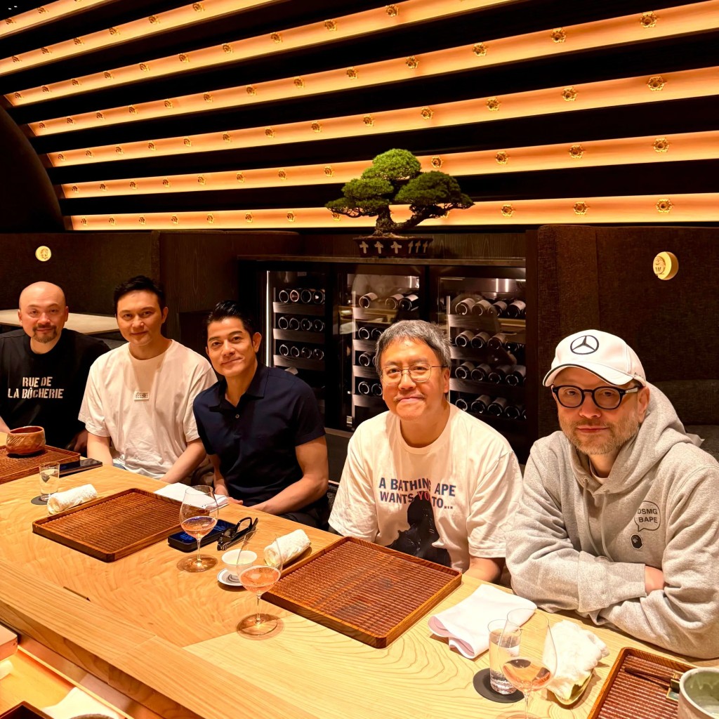 張智霖、郭富城與沈嘉偉近日聚會，一同品嚐高級日本料理。 