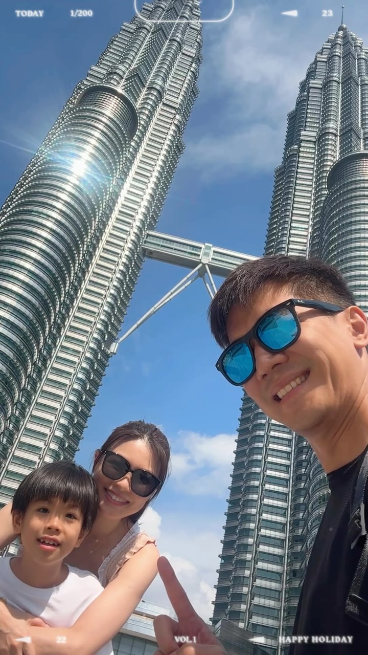 黎諾懿夫婦不時帶同孩子外出旅遊。