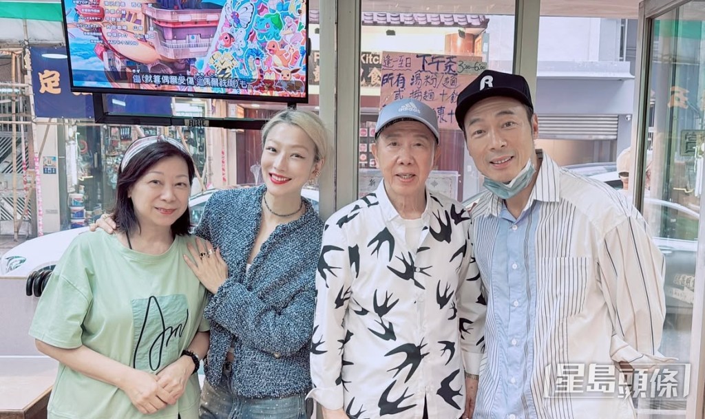 在茶餐廳用膳時,他們遇見了尹光及太太李麗儀。