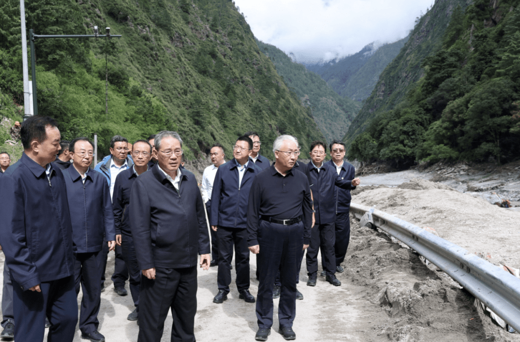 西藏吉隆泥石流災害 李強赴現場指導救援 7人遇難554人失聯