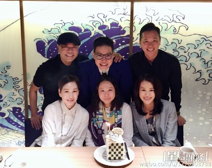 歐陽震華帶同太太,與好友蘇永康夫婦及胡杏兒夫婦聚餐4小時。