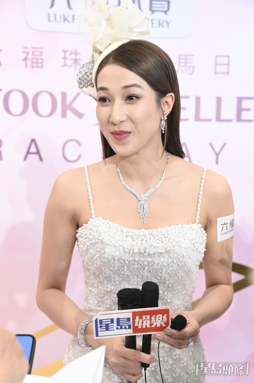 鍾嘉欣曾回應外界關於她婚姻亮紅燈的炒作。