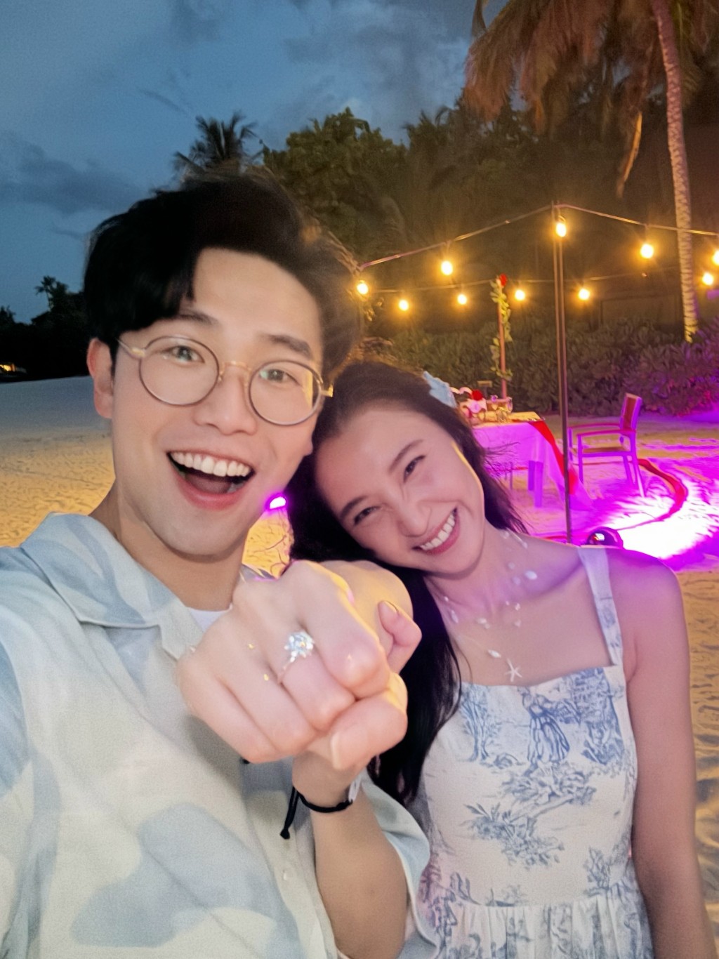 陸浩明早前宣布已向女友陳詩欣求婚成功。