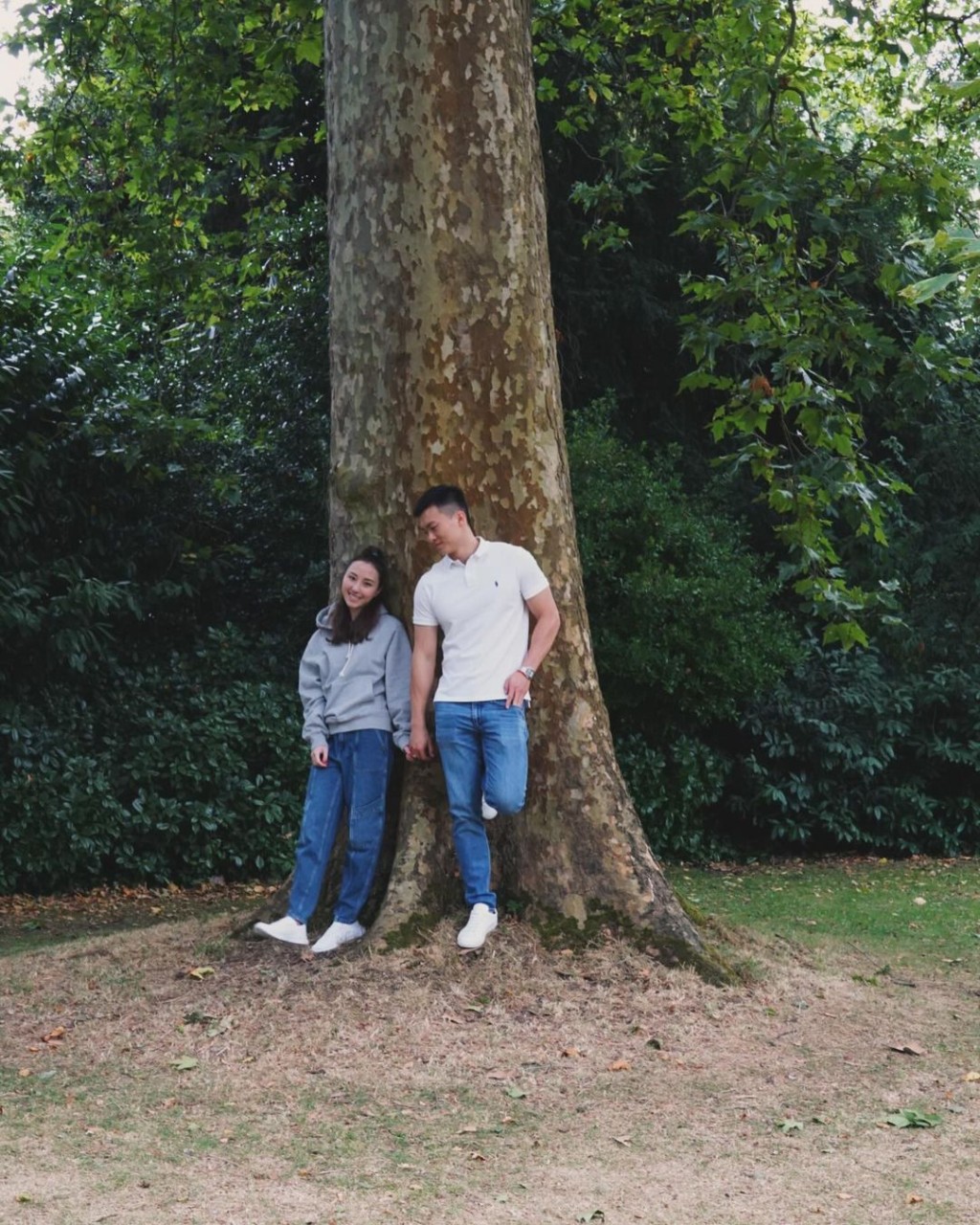 何超雲接受求婚多時一直未有婚訊,原來已跟Douglas分手。
