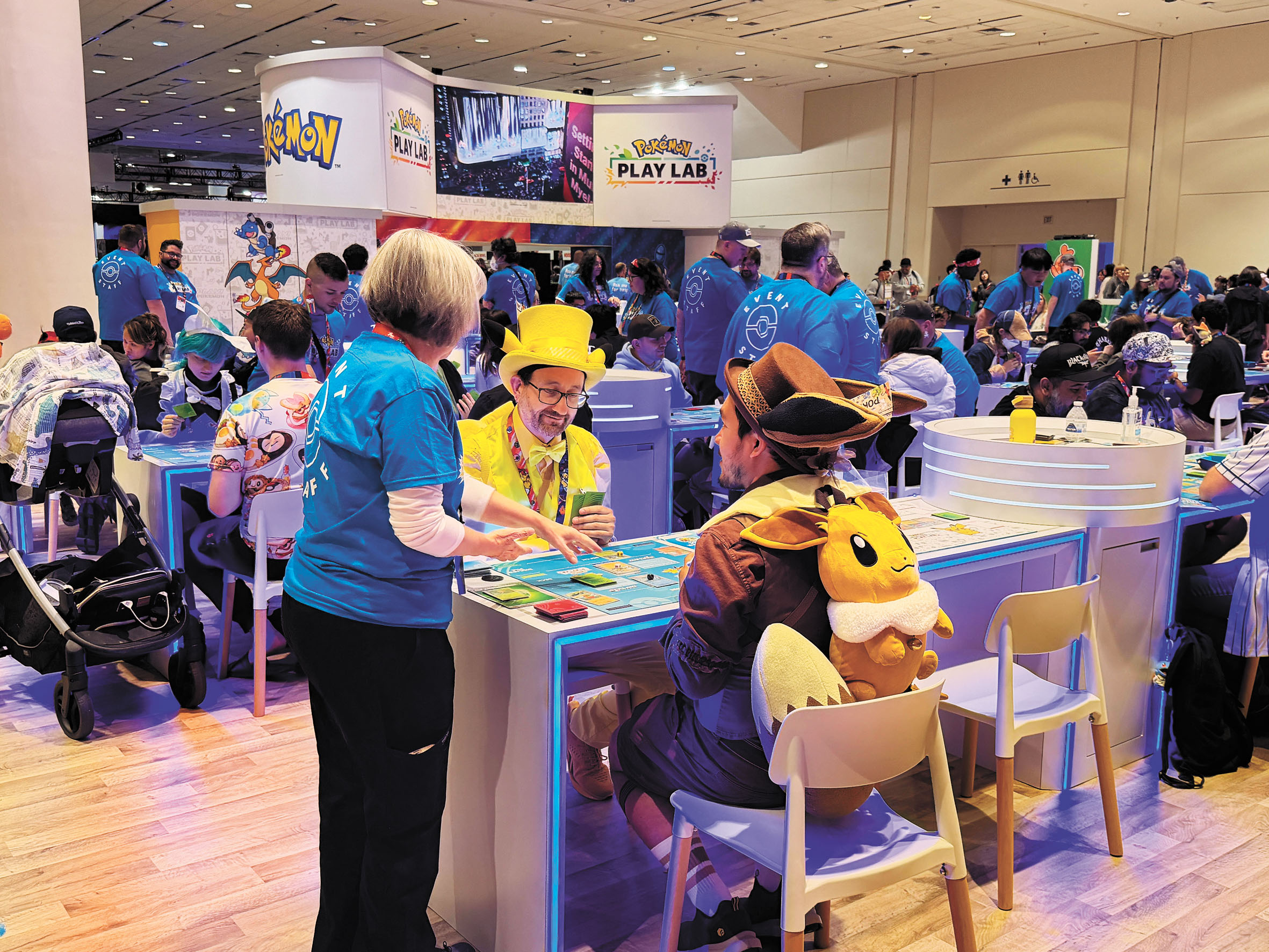 Pokemon Play Lab體驗區吸引大批粉絲參與。記者蘇婕雅攝