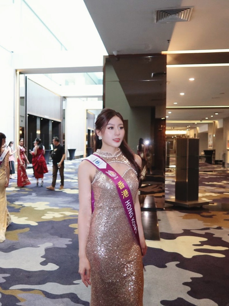 1號袁絲珩曾說:「作為土生土長的香港人,我始終覺得自己有責任守護每一份中華文化。」