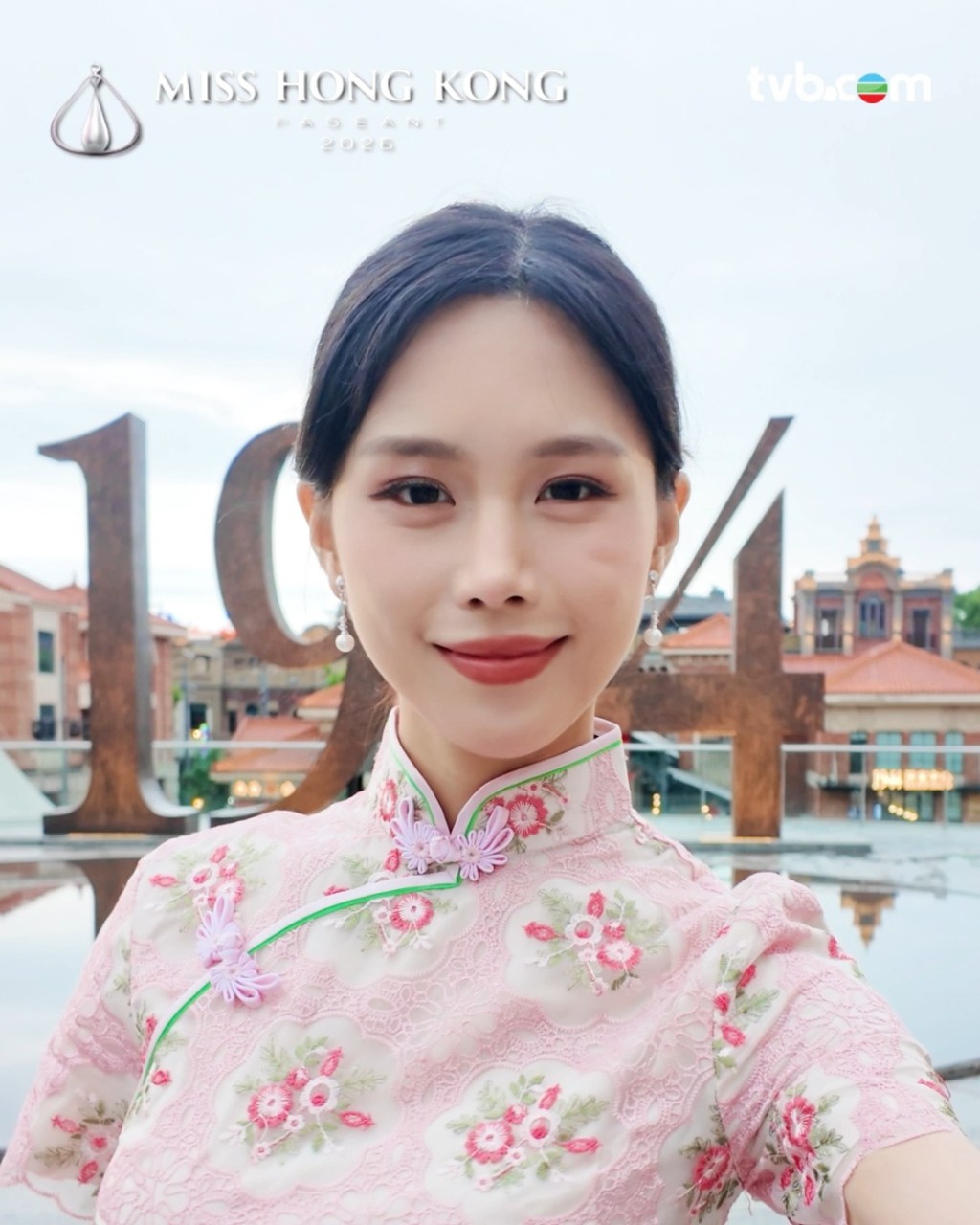 5號魏欣被指某幾個角度神似女神楊穎(Angelababy)。