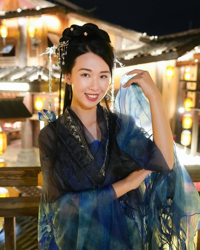 楊媛媛長時間高強度訓練導致雙腳磨損。