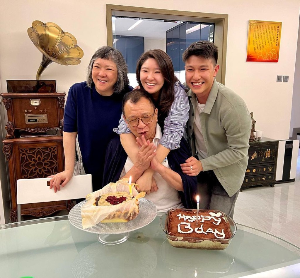許惠菁與從事銀行業、拍拖七年的男友Shane Sim結婚。