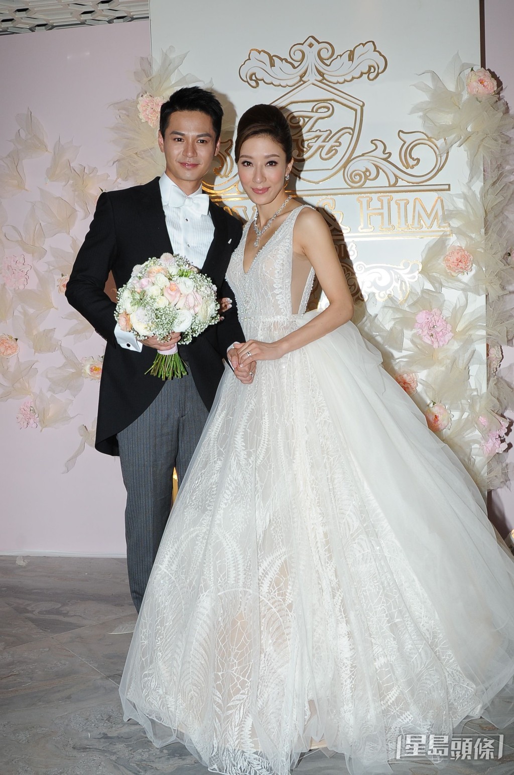 楊茜堯與羅子溢2016年10月在香港舉行結婚儀式。