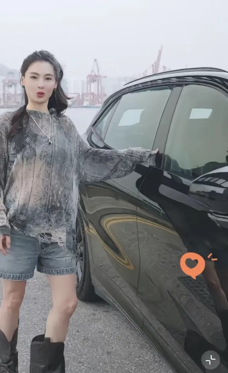 張栢芝對於送車給兒子一事感到非常興奮。