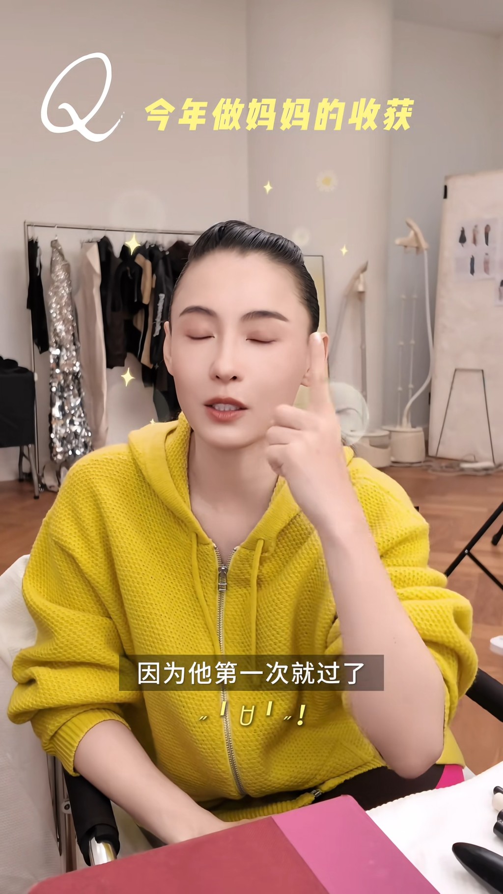 張栢芝表示,當時18歲的大仔謝振軒(Lucas)一次就成功考獲車牌。