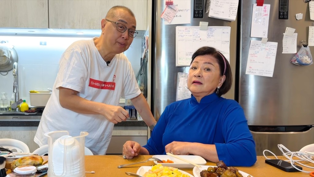 黃淑儀在節目中一展廚藝。