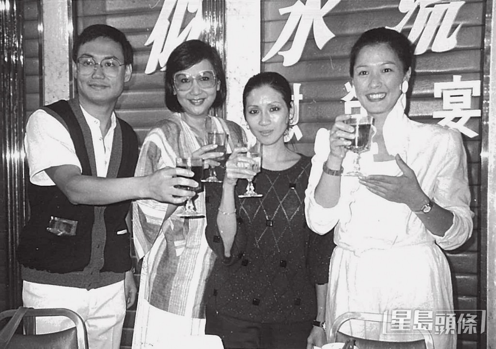七十年代當紅的TVB花旦，右起為黃淑儀、汪明荃、李司棋、趙雅芝。