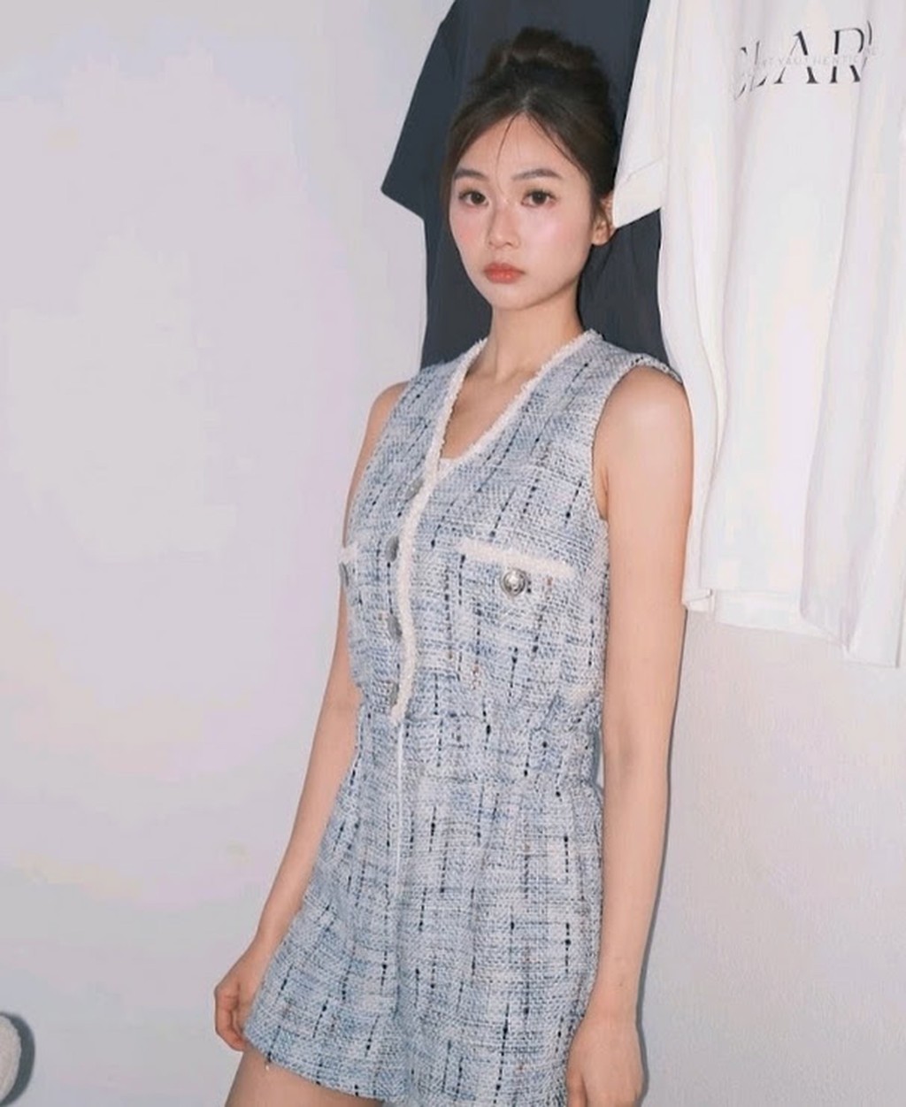 Rosita指其服裝品牌如同另一個重要的「BB」,會用心經營。她喜歡清爽簡約風格,啟發她創立品牌的心愛衣物也是這種類型。