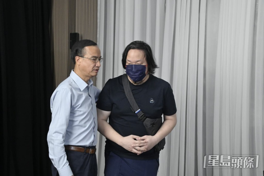 鍾志光補充,黎樹德在南京讀書時,確實需要父親供養學費和生活費。