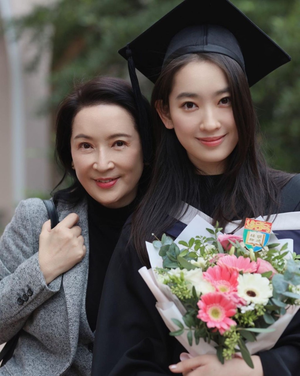 龔慈恩的大女林愷鈴於2022年大學畢業。